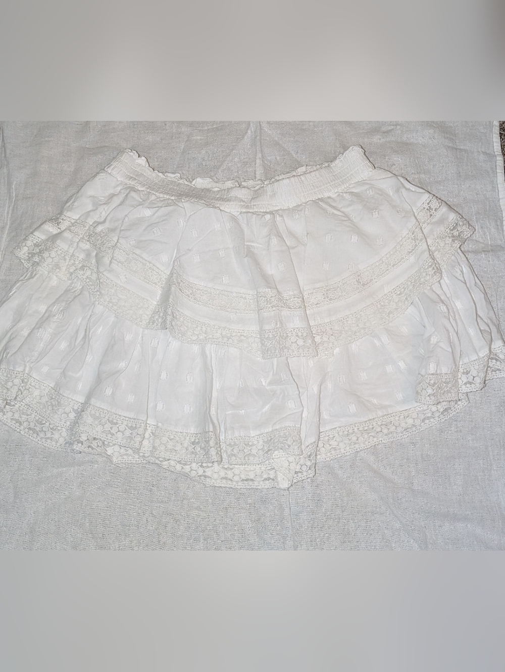American Eagle Outfitters White Tiered Eyelet Skort
